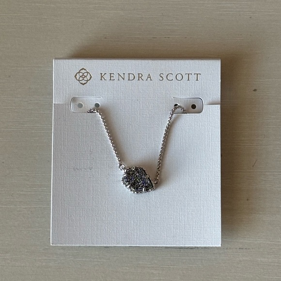 Kendra Scott Tess Pendant Necklace Rhodium Plated Platinum Drusy - Picture 4 of 5